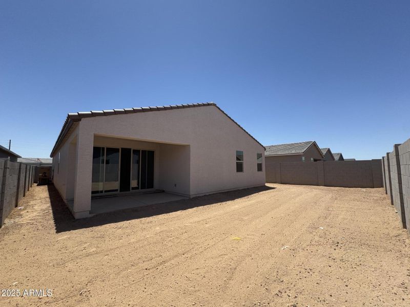 33 - Back of Home 33 - Back of Home