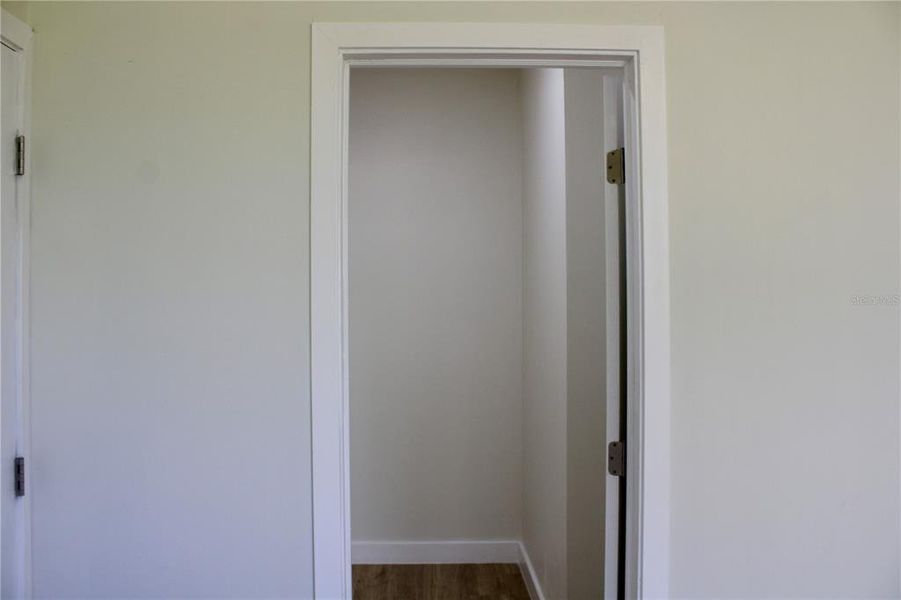 Spacious, unfurnished interior of a new home in , Port Charlotte (Image 48).