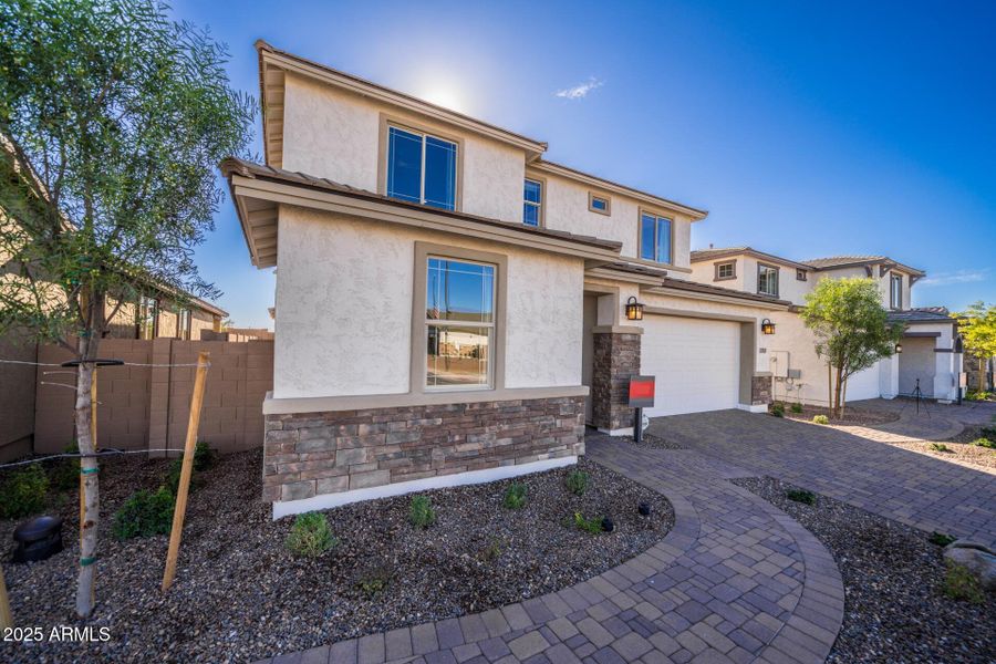 7921 E. Raleigh Avenue 7921 E. Raleigh Avenue