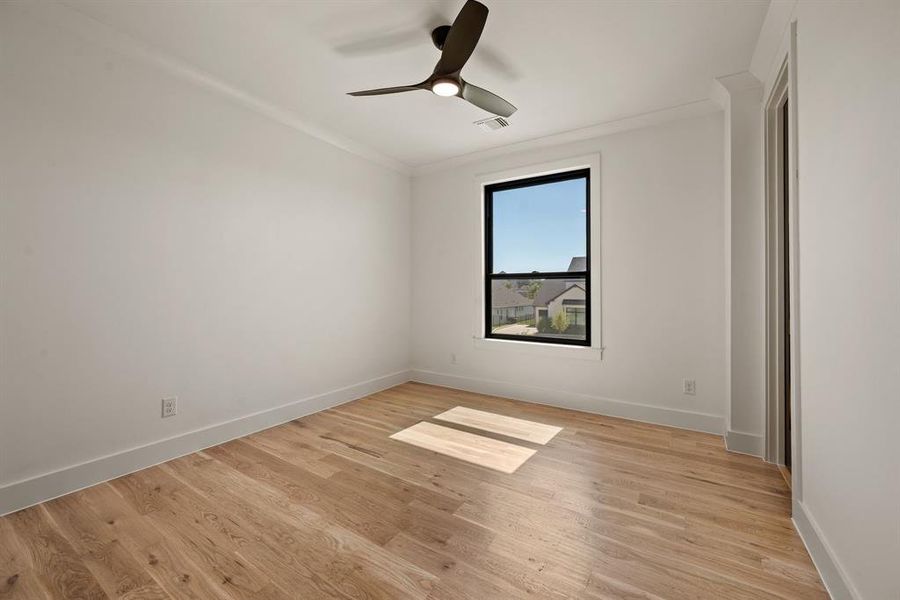 Spacious, unfurnished interior of a new home in Montclair, Prosper (Image 19).