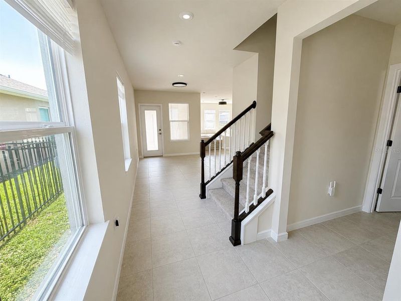 Spacious, unfurnished interior of a new home in Winding Meadows, Apopka (Image 19).