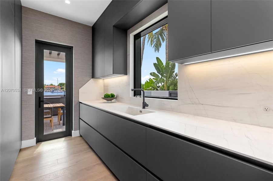 Furnished interior view inside a new home in , Fort Lauderdale (Image 13).