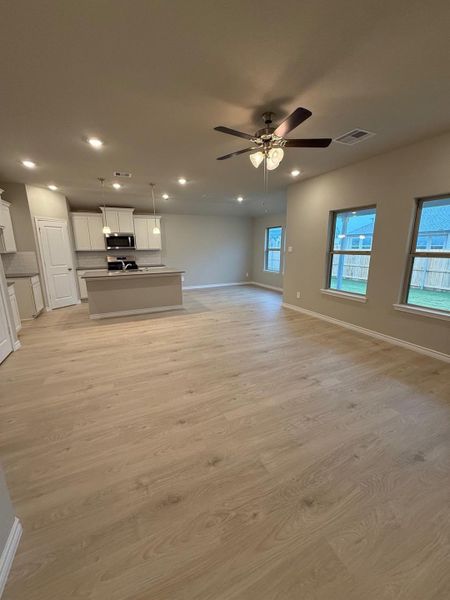 Spacious, unfurnished interior of a new home in Southern Pointe, College Station (Image 5).