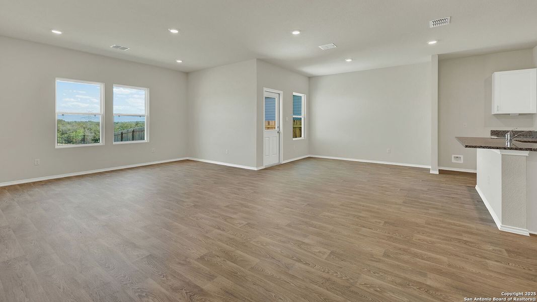 Spacious, unfurnished interior of a new home in Bollinger, Maxwell (Image 17). Spacious, unfurnished interior of a new home in Bollinger, Maxwell (Image 17).
