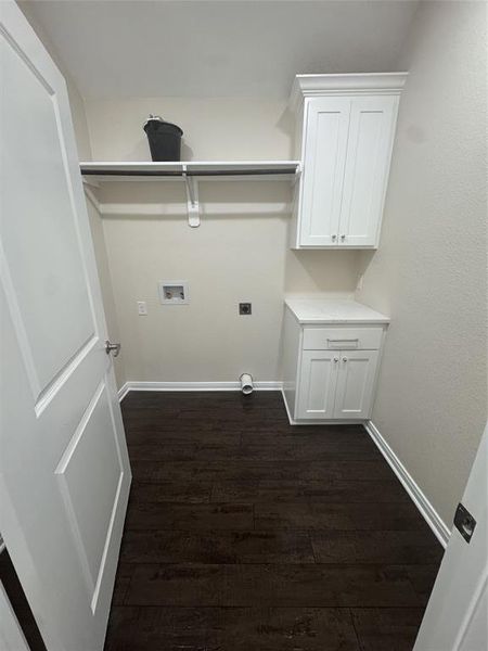 Spacious, unfurnished interior of a new home in , Waco (Image 19). Spacious, unfurnished interior of a new home in , Waco (Image 19).