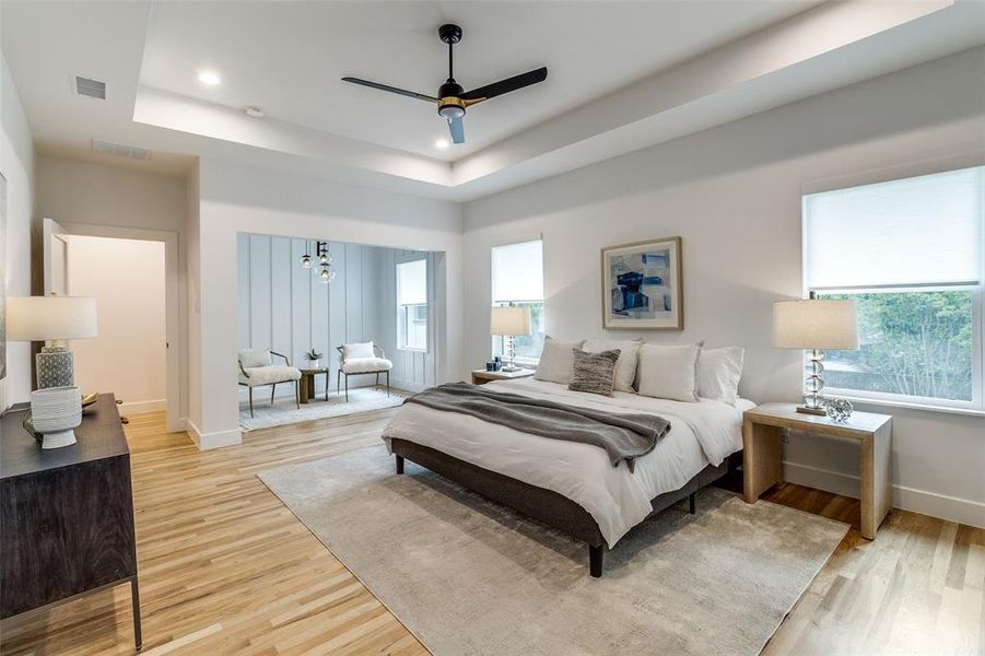 Furnished interior view inside a new home in , Dallas (Image 25).