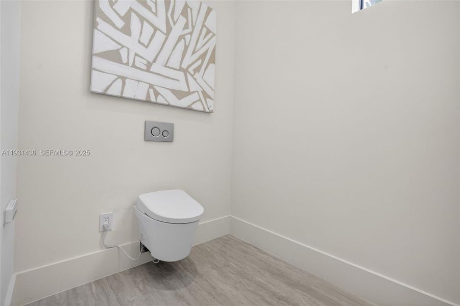 Image 49 of a home in .