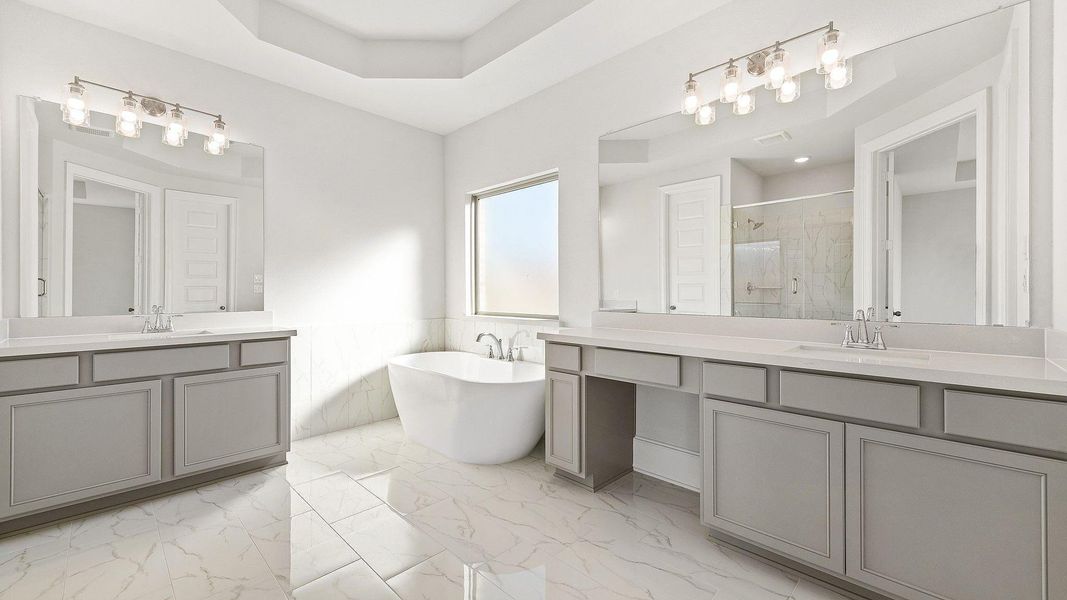 Furnished interior view inside a new home in Candela, Richmond (Image 12).