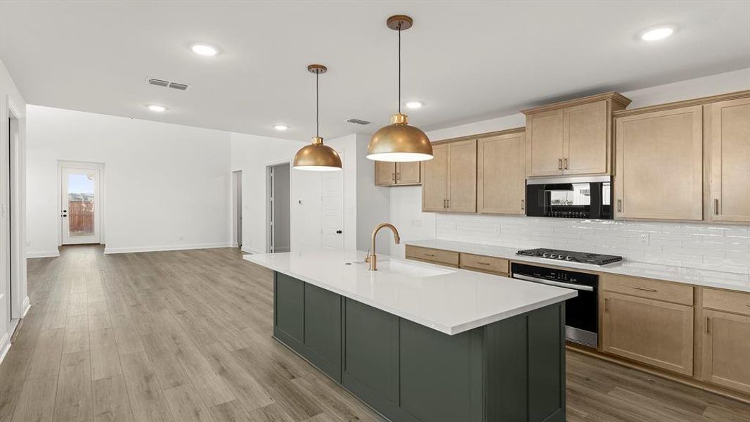 10. 701 Wicklow - Kitchen