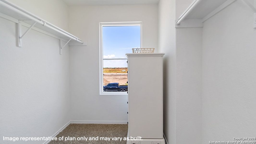 Spacious, unfurnished interior of a new home in Sereno Springs, Converse (Image 19). Spacious, unfurnished interior of a new home in Sereno Springs, Converse (Image 19).