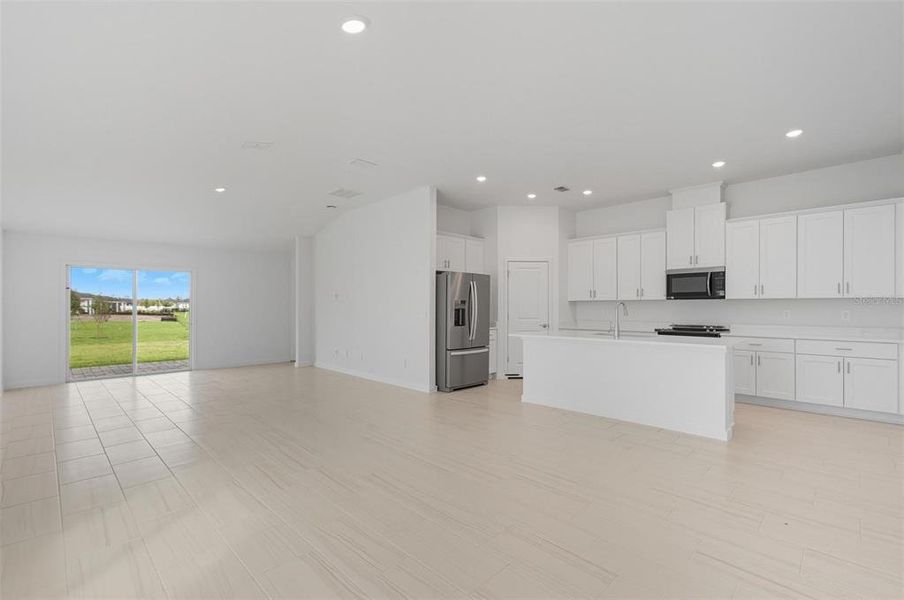 Spacious, unfurnished interior of a new home in , Palm Coast (Image 35). Spacious, unfurnished interior of a new home in , Palm Coast (Image 35).