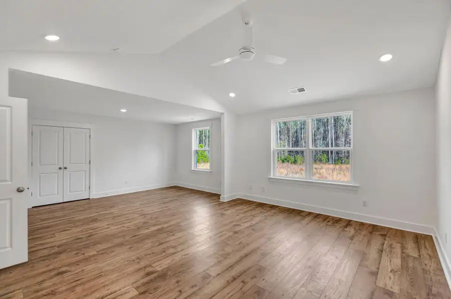 Spacious, unfurnished interior of a new home in , Awendaw (Image 12). Spacious, unfurnished interior of a new home in , Awendaw (Image 12).
