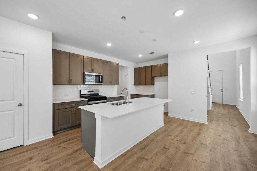 Furnished interior view inside a new home in Pulte Homes at Two Step Farm, Montgomery (Image 6).
