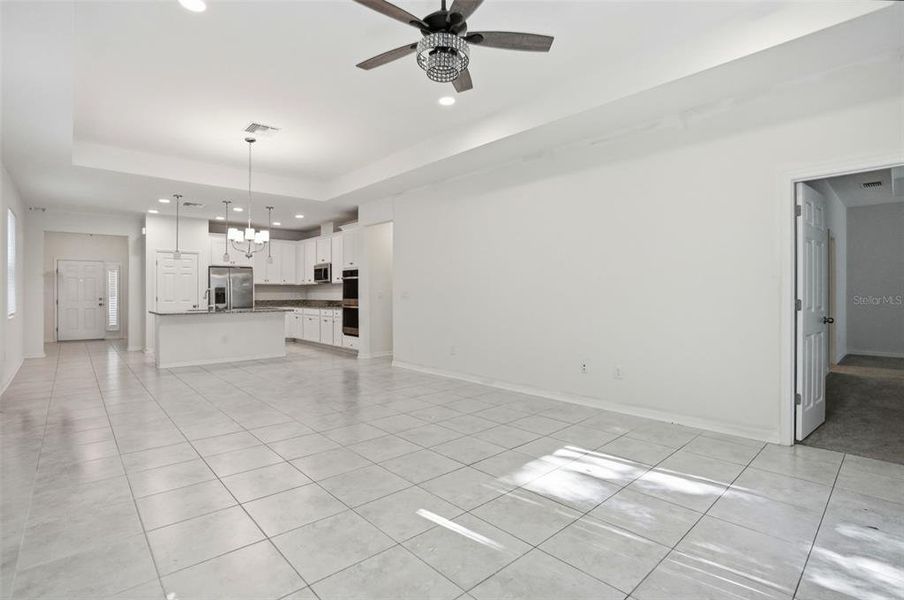 Spacious, unfurnished interior of a new home in Hilltop Point, Dade City (Image 25). Spacious, unfurnished interior of a new home in Hilltop Point, Dade City (Image 25).