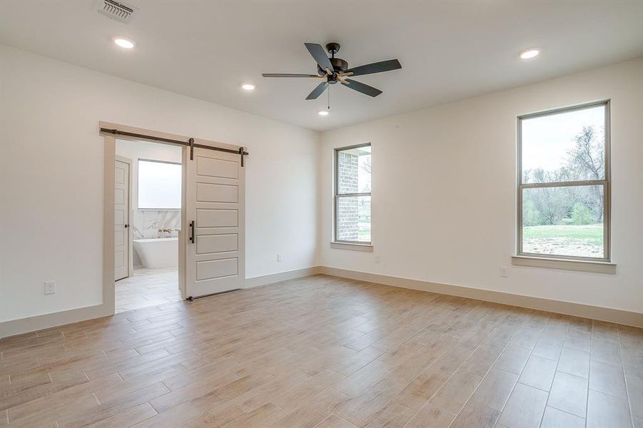 Spacious, unfurnished interior of a new home in , Poolville (Image 21).
