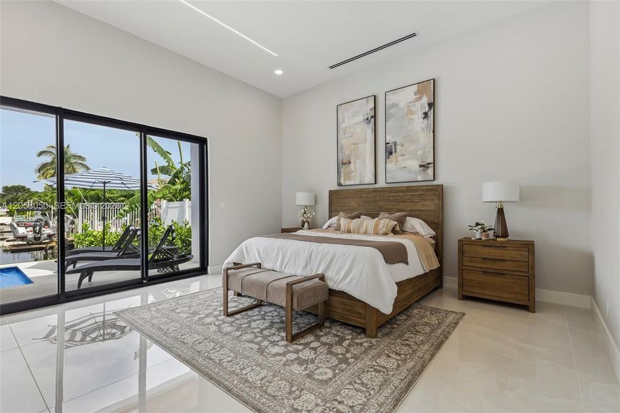 Furnished interior view inside a new home in , Deerfield Beach (Image 41). Furnished interior view inside a new home in , Deerfield Beach (Image 41).
