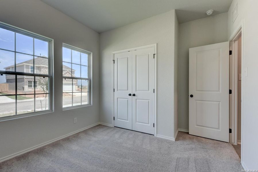 Spacious, unfurnished interior of a new home in Cordova Trails, Seguin (Image 19).