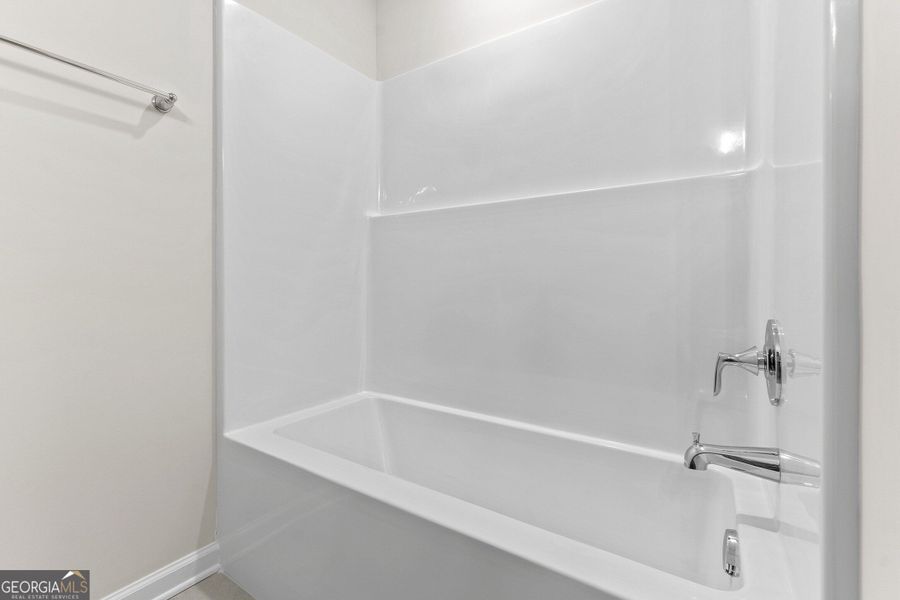 Furnished interior view inside a new home in Juliette Crossing, Forsyth (Image 11).