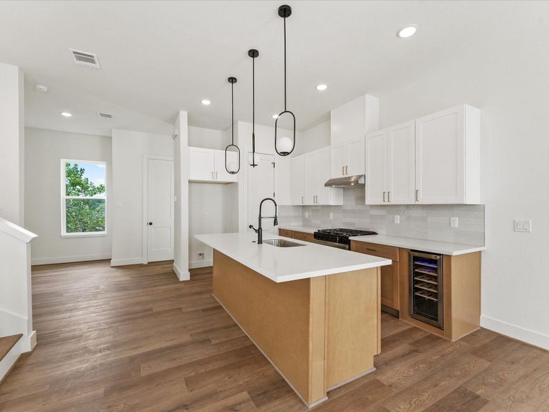 Elevated Kitchen Finishes and Open Floorplan