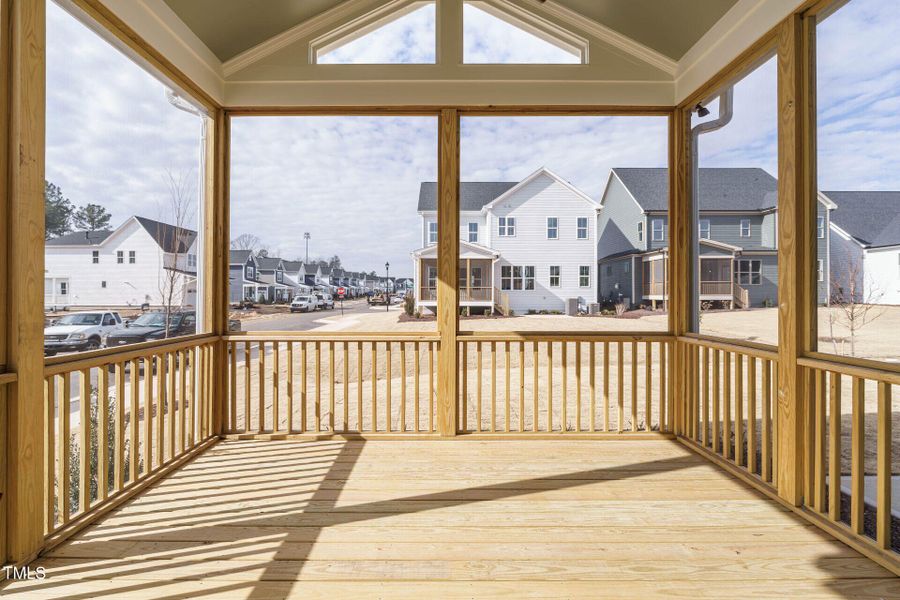 034-1920x1080-screened-porch
