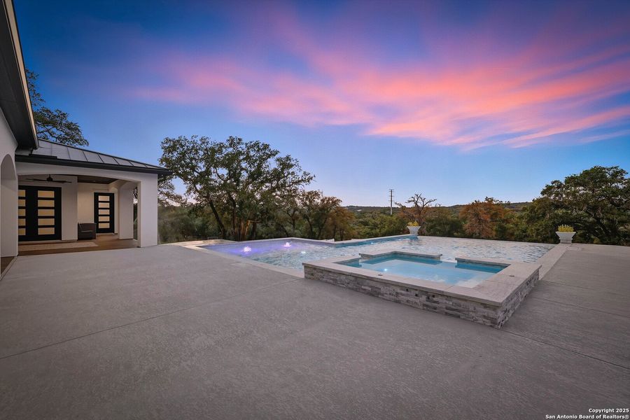 Community amenities in , Fredericksburg (Image 37). Community amenities in , Fredericksburg (Image 37).