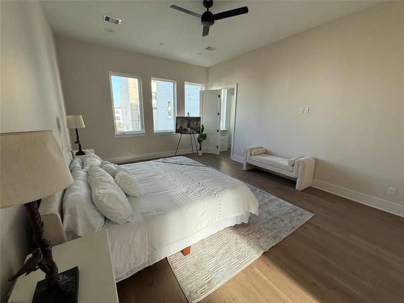 Furnished interior view inside a new home in , Houston (Image 16).