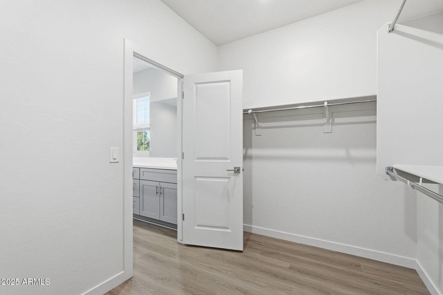 6568 N 15TH DR, Phoenix, AZ 85015