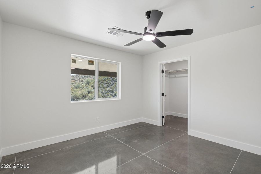 57-web-or-mls-46210-n-36th-ave