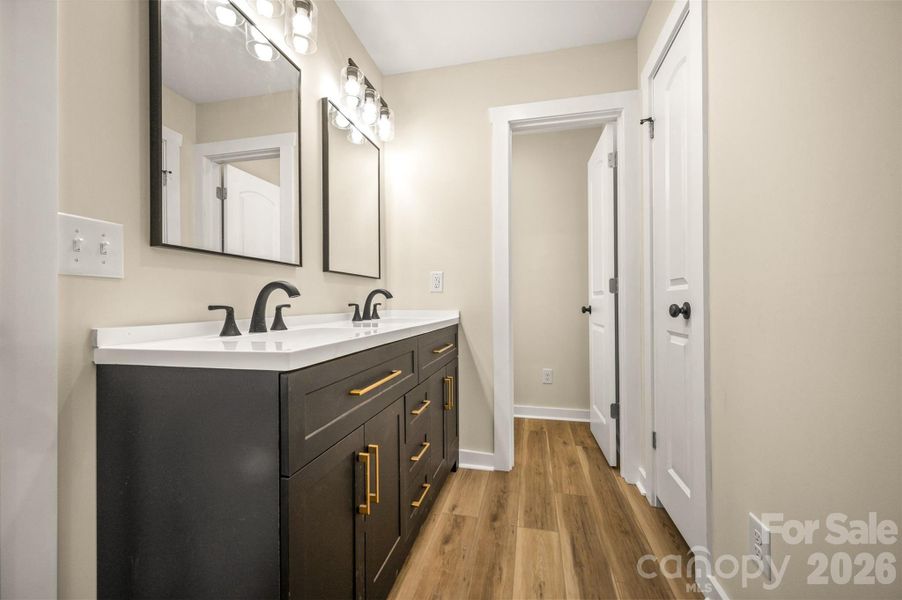 Furnished interior view inside a new home in , Bostic (Image 7).