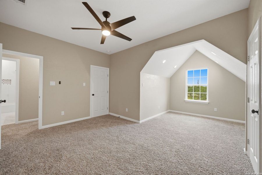 Spacious, unfurnished interior of a new home in , Devine (Image 45).