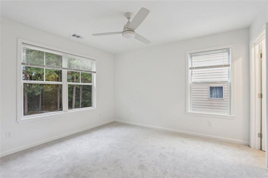 Spacious, unfurnished interior of a new home in , Fairburn (Image 38).