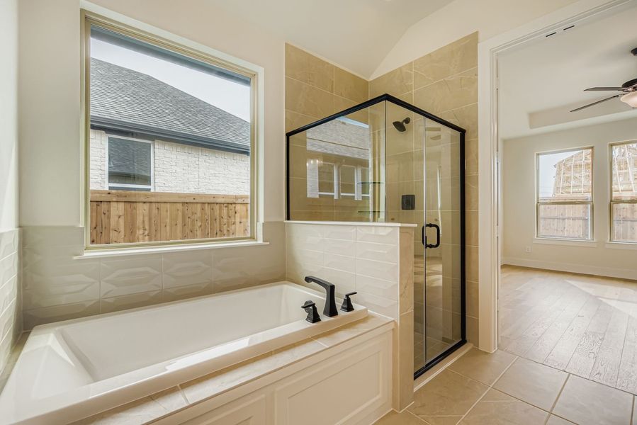 Plan 1471 Representative Photo - Main Bathroom Plan 1471 Representative Photo - Main Bathroom