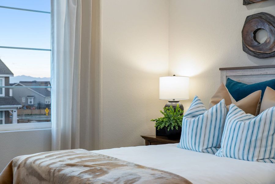 Furnished interior view inside a new home in Reunion, Commerce City (Image 27).