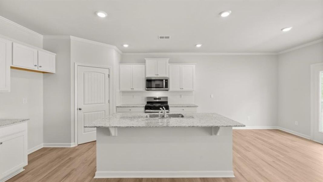 Furnished interior view inside a new home in Oconee Overlook, Gainesville (Image 10).