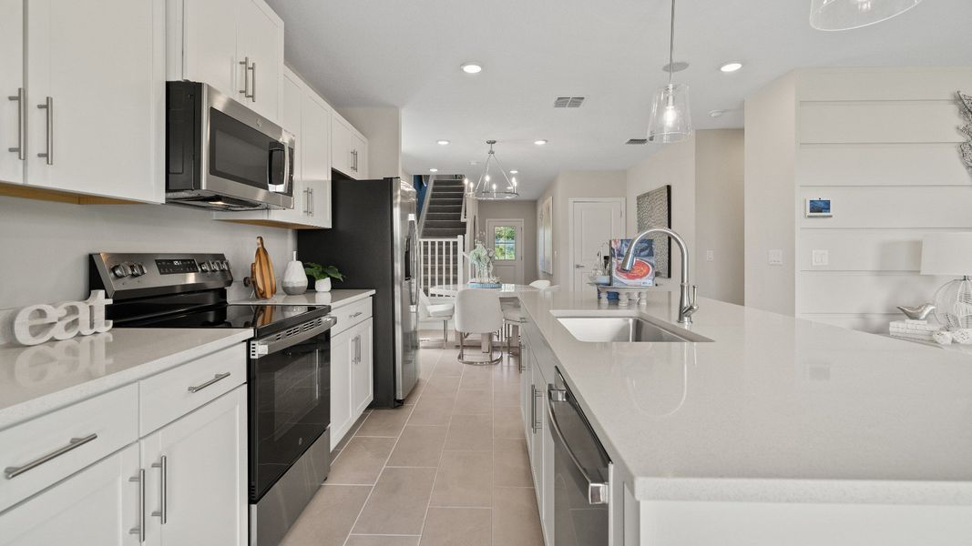 Furnished interior view inside a new home in Willowbrook North, Winter Haven (Image 22). Furnished interior view inside a new home in Willowbrook North, Winter Haven (Image 22).