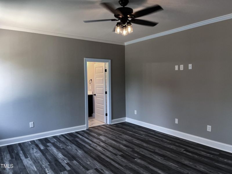 B517C2B0-5D6E-4589-A33D-749CD68888C0