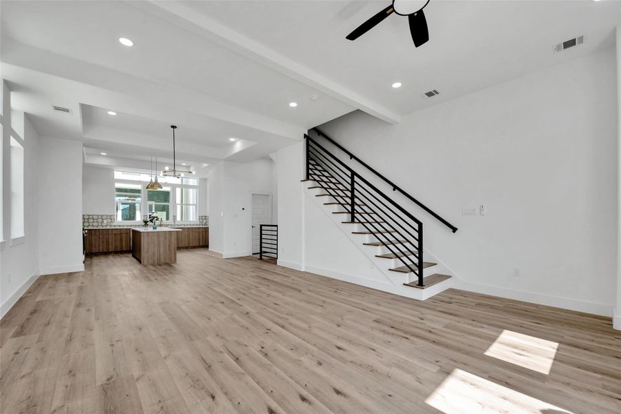 Spacious, unfurnished interior of a new home in , Houston (Image 31).