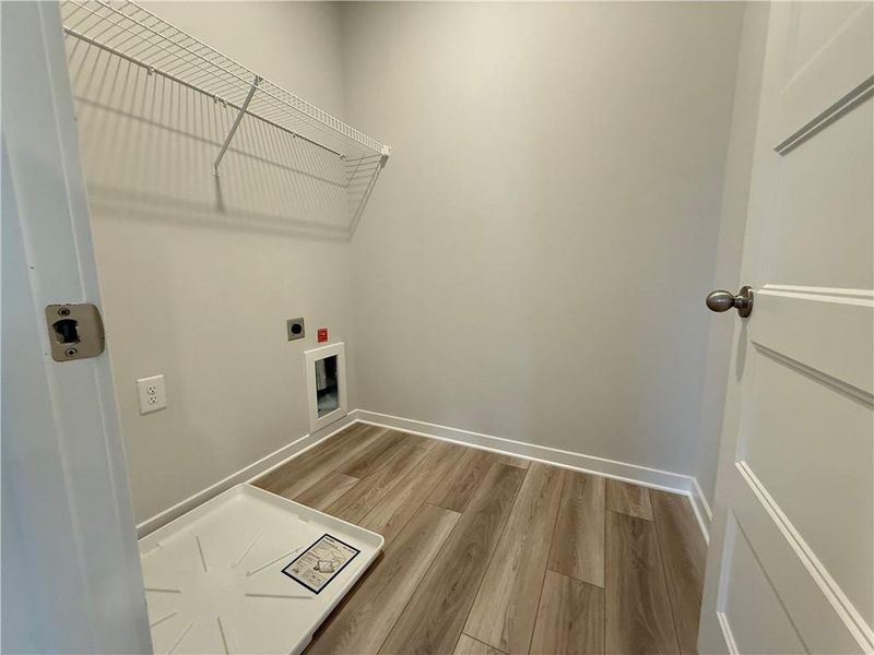 Spacious, unfurnished interior of a new home in Ponderosa Farms Manor, Gainesville (Image 29). Spacious, unfurnished interior of a new home in Ponderosa Farms Manor, Gainesville (Image 29).