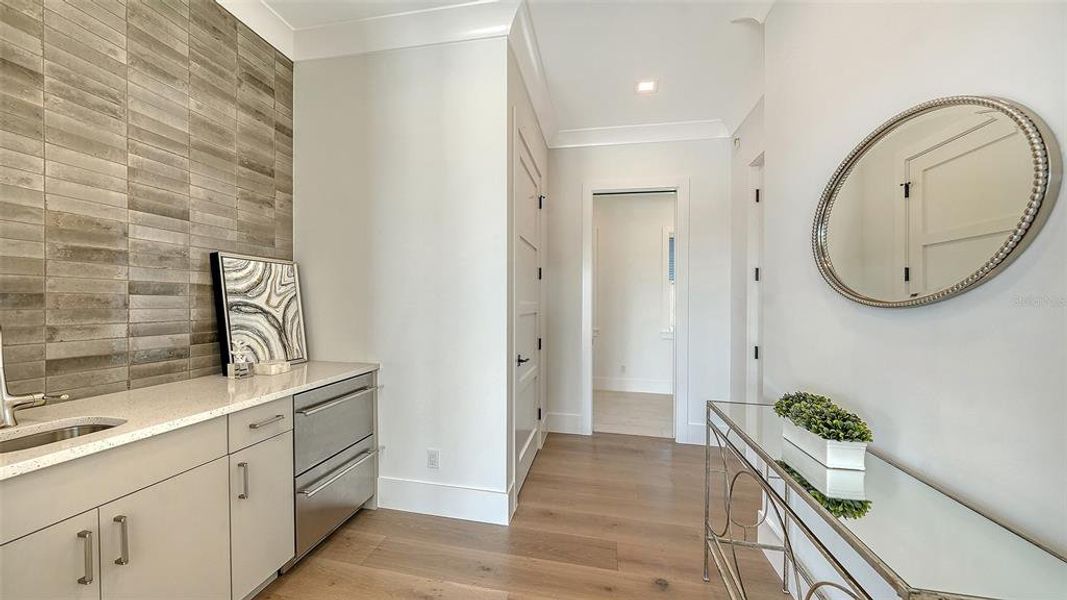 Furnished interior view inside a new home in , Sarasota (Image 19).