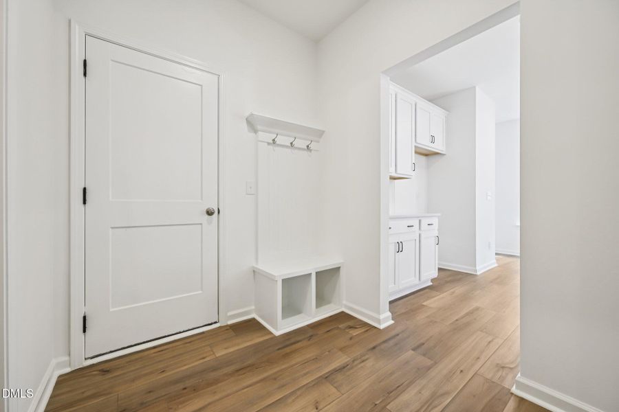 22-web-or-mls-Emeline Wy-S2402-022