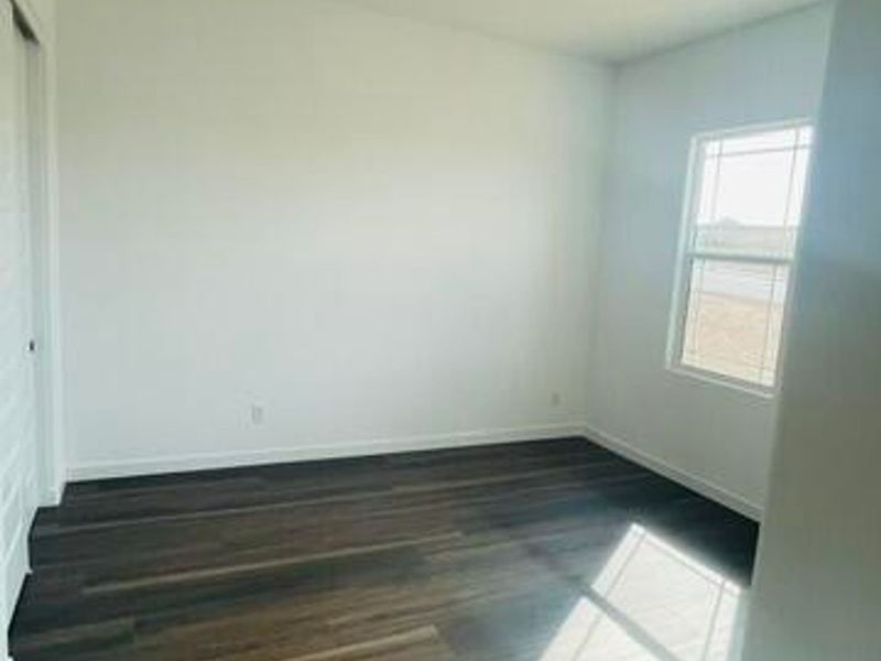 Spacious, unfurnished interior of a new home in Hidden Hills, Prescott (Image 12).