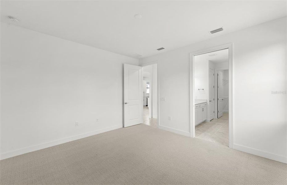 Spacious, unfurnished interior of a new home in Arbor Oaks, North Port (Image 16). Spacious, unfurnished interior of a new home in Arbor Oaks, North Port (Image 16).