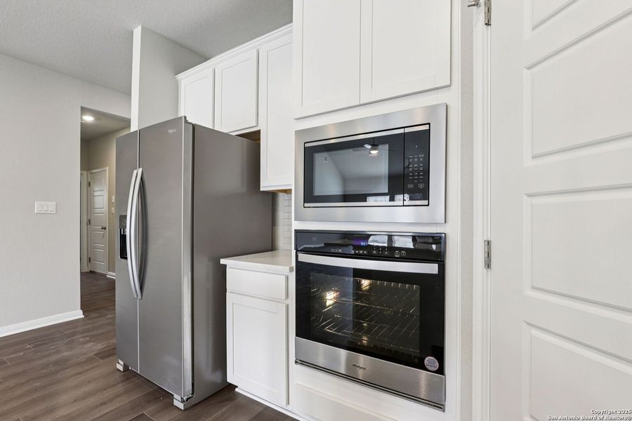 Furnished interior view inside a new home in Legendary Trails - Classic Series, Cibolo (Image 16). Furnished interior view inside a new home in Legendary Trails - Classic Series, Cibolo (Image 16).