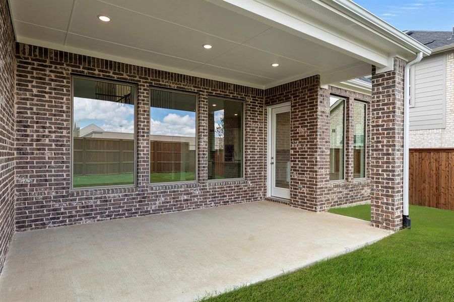 25. 520 Carlow - Patio 25. 520 Carlow - Patio