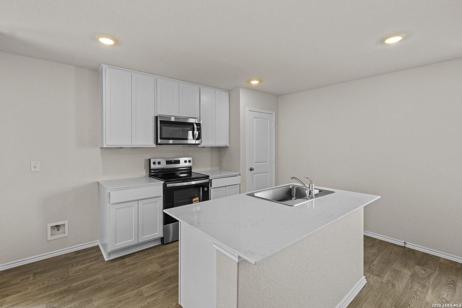 Furnished interior view inside a new home in Swenson Heights, Seguin (Image 8).