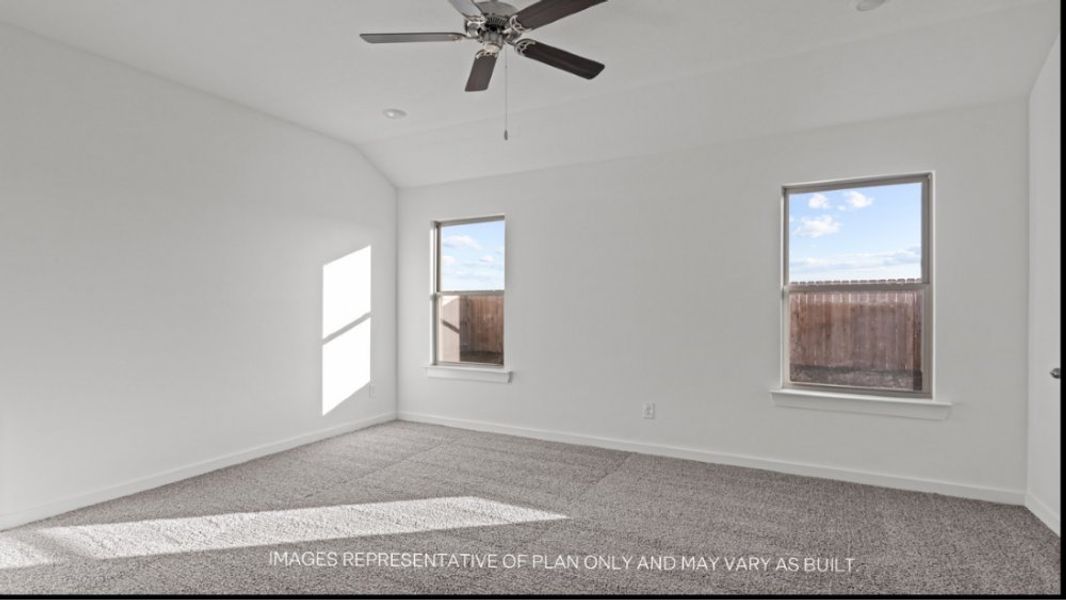 Spacious, unfurnished interior of a new home in Overlook West, Wolfforth (Image 13).