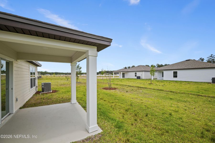 Exterior details and patio area of a home in Westport Landing, Jacksonville (Image 25).