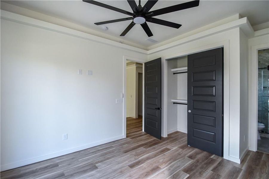 Spacious, unfurnished interior of a new home in , Atlanta (Image 72).