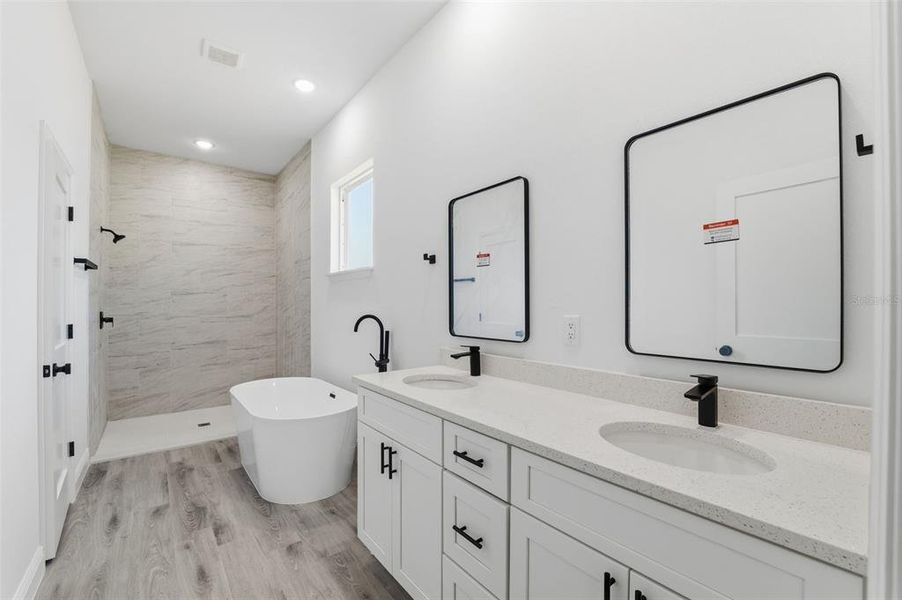 Furnished interior view inside a new home in , Ocala (Image 11).