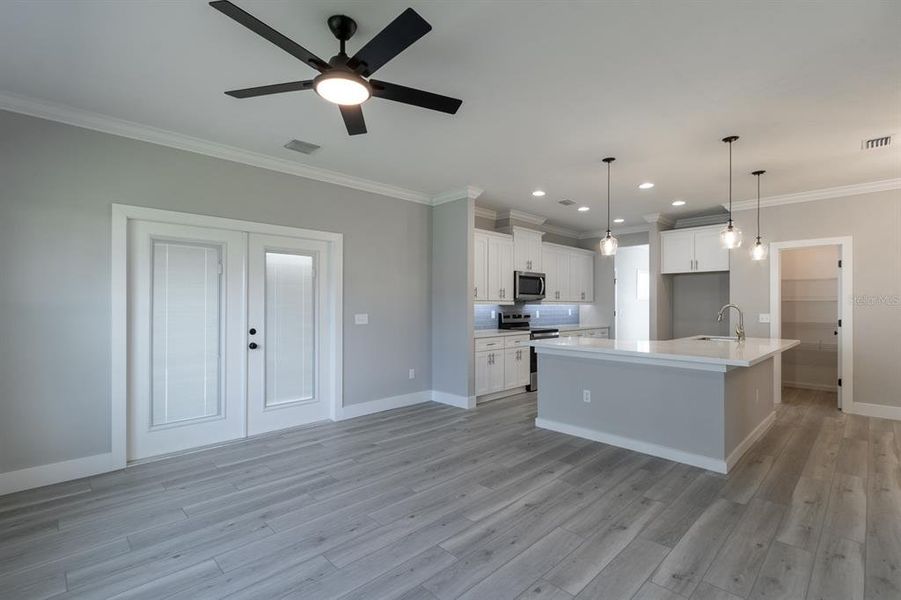 Spacious, unfurnished interior of a new home in South Pointe, Gainesville (Image 18).
